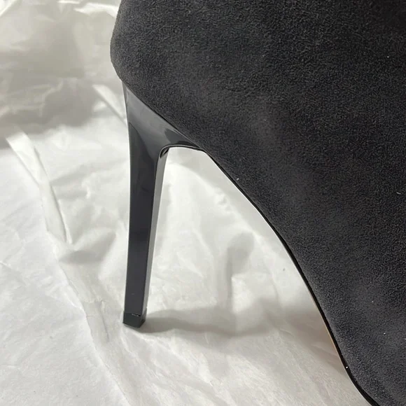 French Connection gray suede boots - Picture 4 of 5